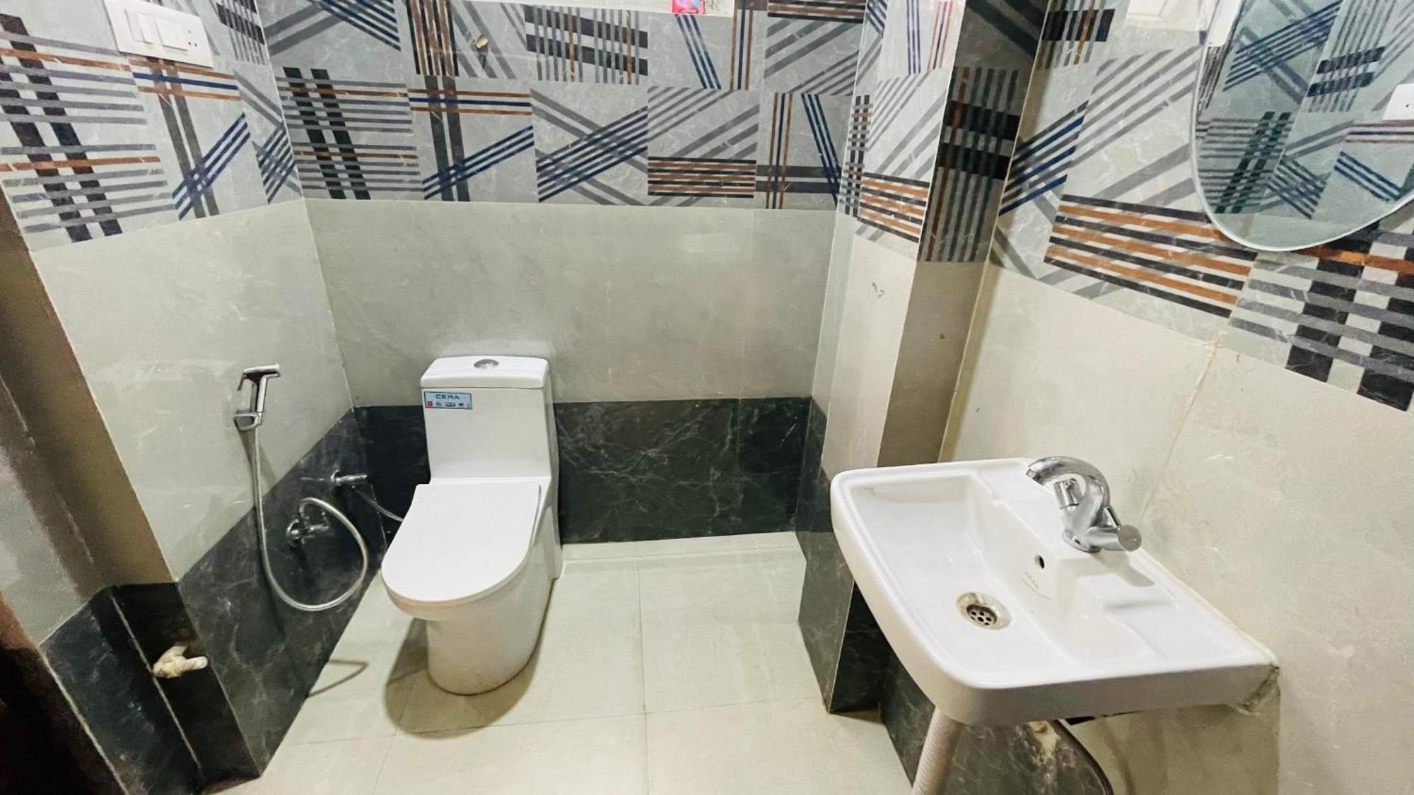 Two Bhk Abode In Golf City ラクナウ エクステリア 写真
